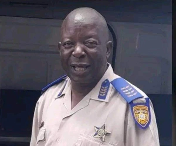 Traffic officer killed during steamy tlof tlof moment in a parked car
